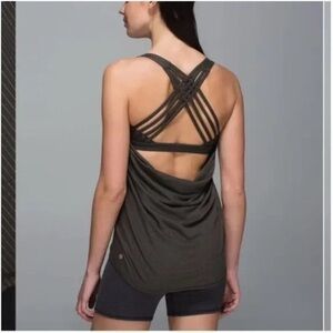 Lululemon Free to Be Wild Tank Top Size 2